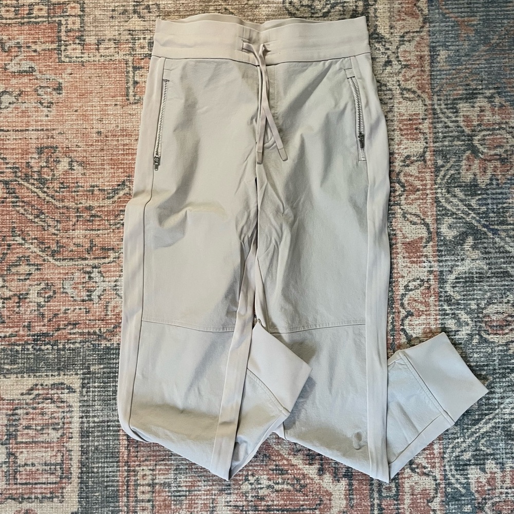 Athleta Trekkie joggers